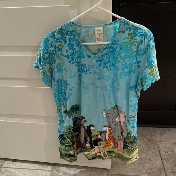 Disney’s The Jungle Book Scrub Top - Picture 1 of 3